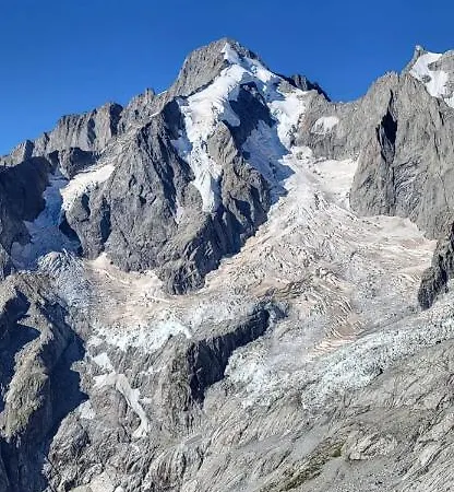 דירה Chez Pierre Praz-de-Fort